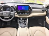 Used 2023 Toyota Highlander SUV