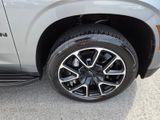Used 2025 Chevrolet Suburban SUV