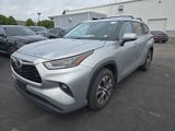 Used 2021 Toyota Highlander SUV