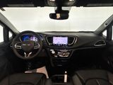 Used 2025 Chrysler Pacifica Van
