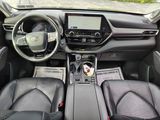 Used 2023 Toyota Highlander Hybrid SUV