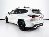 Used 2023 Toyota Highlander SUV