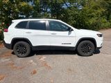 Used 2023 Jeep Cherokee SUV