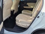 Used 2025 Toyota Highlander SUV