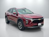 Used 2025 Chevrolet Trax SUV