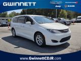 Used 2019 Chrysler Pacifica Van