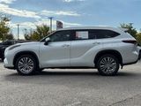 Used 2024 Toyota Highlander SUV