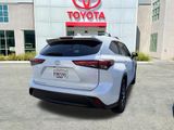 Used 2023 Toyota Highlander SUV