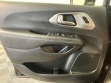 Used 2025 Chrysler Pacifica Van