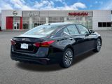 Used 2025 Nissan Altima Sedan