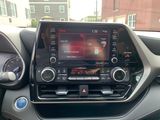 Used 2021 Toyota Highlander Hybrid SUV