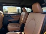 New 2026 Toyota Highlander Hybrid SUV