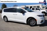 Used 2024 Chrysler Pacifica Van
