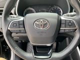 Used 2021 Toyota Highlander Hybrid SUV