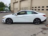New 2026 Hyundai Elantra Hybrid Sedan