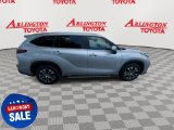 Used 2023 Toyota Highlander SUV