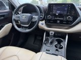 Used 2022 Toyota Highlander Hybrid SUV