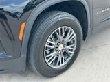 Used 2025 Chevrolet Traverse SUV