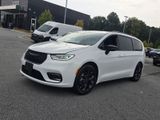 Used 2025 Chrysler Pacifica Van