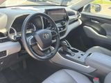 Used 2023 Toyota Highlander SUV