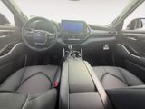 New 2026 Toyota Highlander SUV