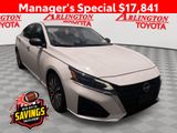 Used 2024 Nissan Altima Sedan