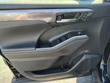Used 2022 Toyota Highlander SUV
