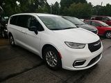 Used 2024 Chrysler Pacifica Van
