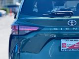 Used 2022 Toyota Sienna Van