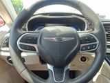 Used 2023 Chrysler Pacifica Van