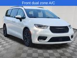 Used 2023 Chrysler Pacifica Van