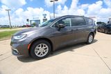 Used 2023 Chrysler Pacifica Van