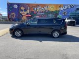 Used 2024 Chrysler Pacifica Van