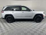 Used 2025 Jeep Grand Cherokee SUV