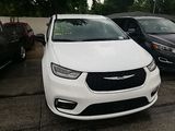 Used 2024 Chrysler Pacifica Van