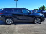 Used 2022 Toyota Highlander SUV