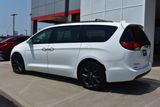 Used 2019 Chrysler Pacifica Van