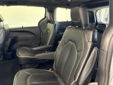 Used 2025 Chrysler Pacifica Van