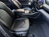 Used 2024 Toyota Highlander SUV