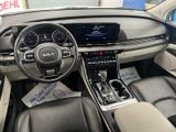 Used 2023 Kia Carnival Van