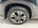 Used 2021 Toyota Highlander Hybrid SUV
