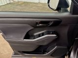 Used 2023 Toyota Highlander SUV