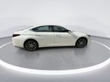 Used 2024 Lexus ES Sedan