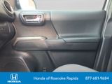 Used 2016 Toyota Tacoma Truck