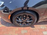 Used 2025 Chrysler Pacifica Van