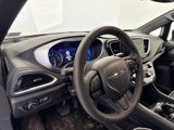 Used 2025 Chrysler Pacifica Van