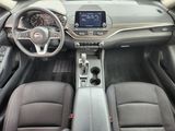 Used 2025 Nissan Altima Sedan