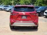 Used 2024 Toyota Highlander SUV