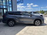 Used 2023 Toyota Highlander SUV
