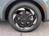 Used 2025 Kia Sorento Hybrid SUV